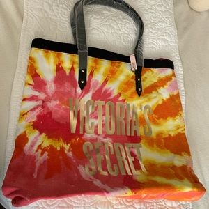 Victoria’s Secret summer bag